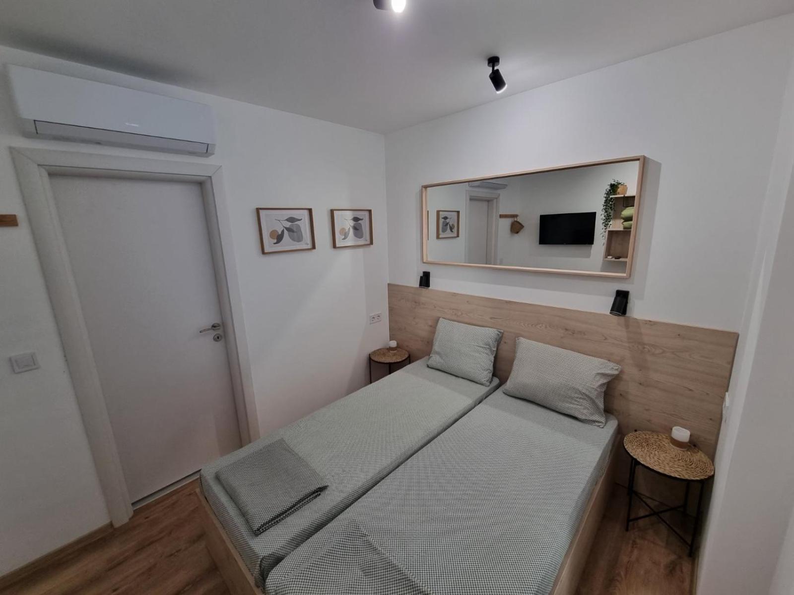 Apartment Polina - 2Bd Next To Sea Garden Varna Esterno foto